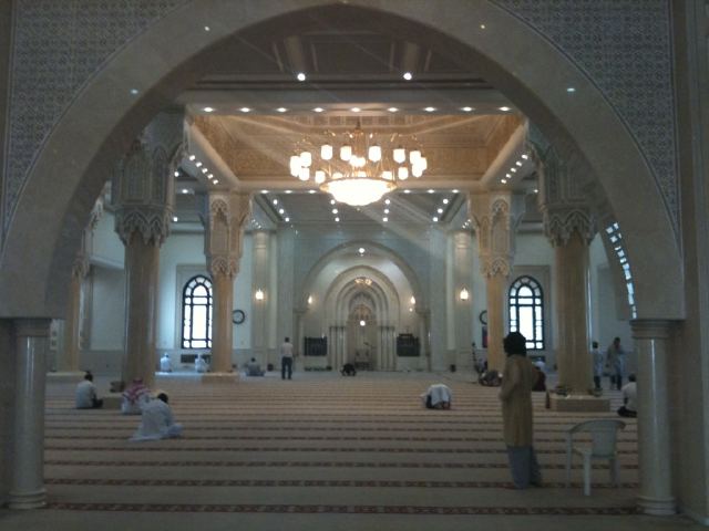 intérieur d'une mosquée de Dubai 