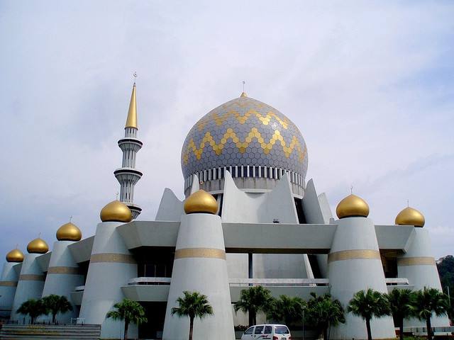 La grande mosquée de Kota Kinabalu en Malaisie