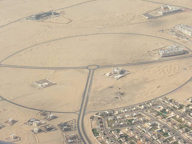 mosquée milieu du desert