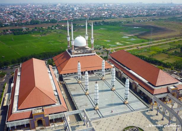 La mosquée centrale de l'île de Java d'Indonésie