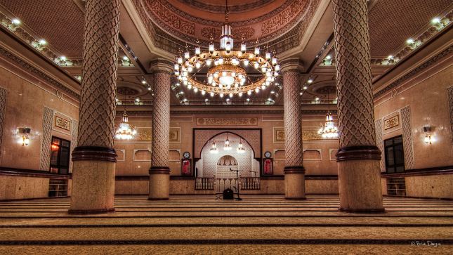 L'intérieur d'une mosquée à Dubai