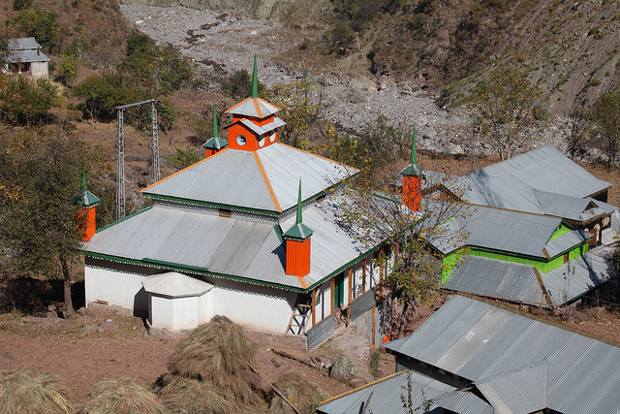 Une mosquée au Cachemire
