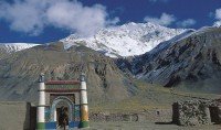 Mosquée du jour: aux pieds des montagnes Pamirs