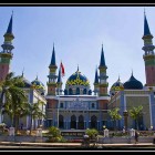 Mosquée colorée de Tuban, indonésie