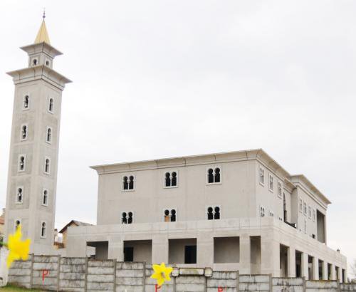 Grande mosquée de poitiers en cours de construction