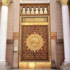 Une porte de la mosquée Al Nabawi